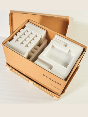 定制儀器設(shè)備包裝(防靜電) 定制儀器設(shè)備包裝(防靜電)